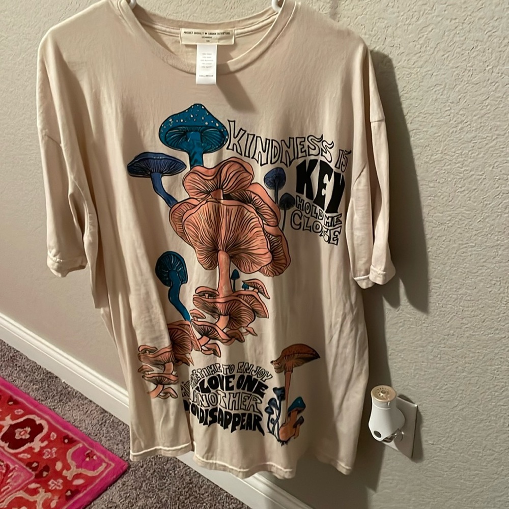 never worn urban outfitters oversized top